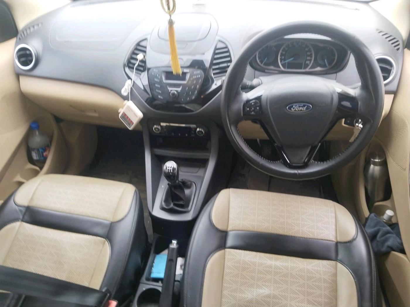 2017 Ford Figo Aspire TITANIUM1.5 DIESEL, Diesel, Manual, 1,32,014 km, interior