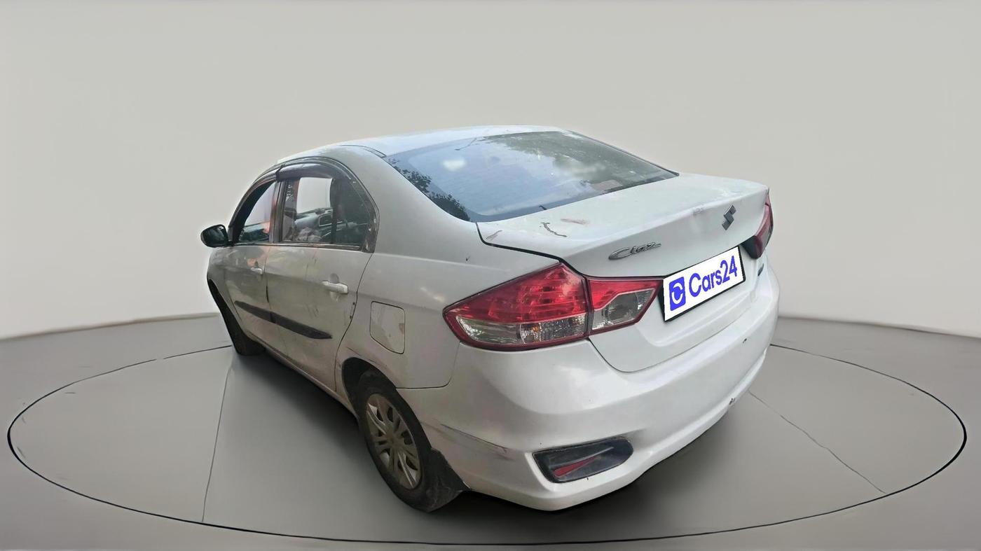 2016 Maruti Ciaz VDI (O) SHVS, Diesel, Manual, 1,35,401 km, exterior
