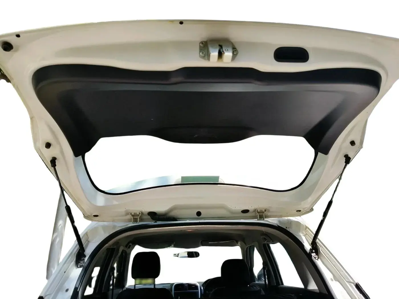 2022 Maruti BREZZA LXI, Petrol, Manual, 28,251 km, exterior