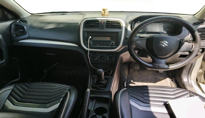 2022 Maruti BREZZA LXI, Petrol, Manual, 28,251 km, interior