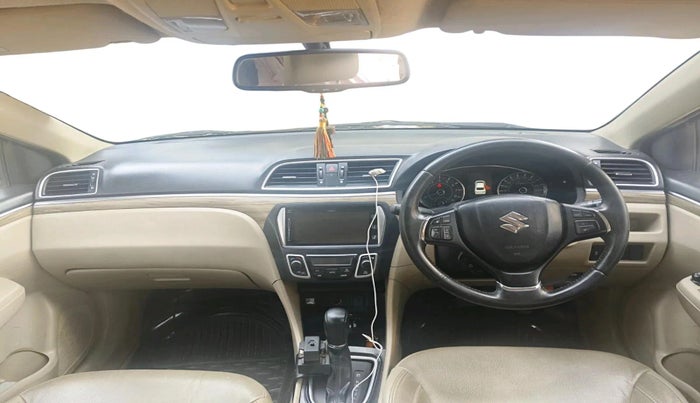 2019 Maruti Ciaz ALPHA  AT 1.5 SHVS PETROL, Petrol, Automatic, 76,739 km, interior