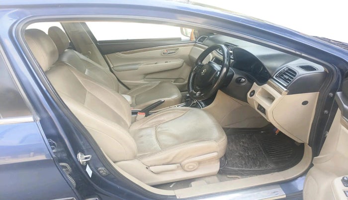 2019 Maruti Ciaz ALPHA  AT 1.5 SHVS PETROL, Petrol, Automatic, 76,739 km, interior