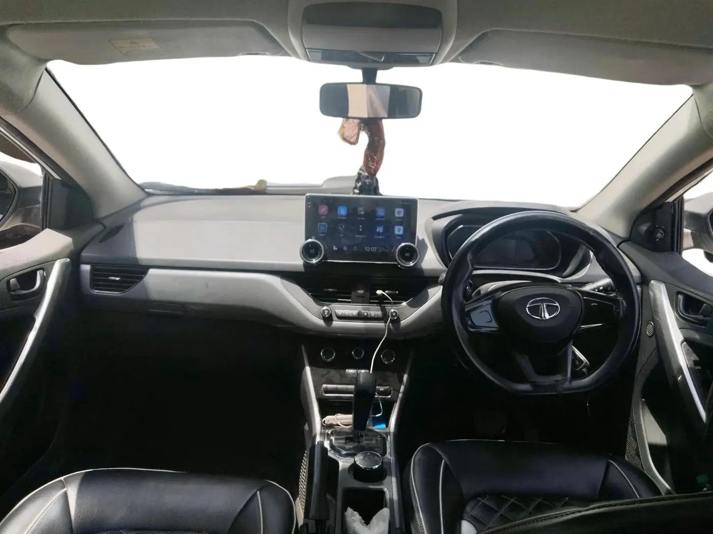 2020 Tata NEXON XMA PETROL, Petrol, Automatic, 74,296 km, interior