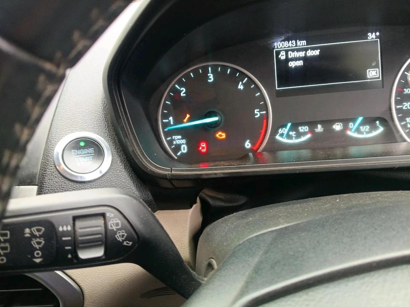 2020 Ford Ecosport TITANIUM 1.5L DIESEL, Diesel, Manual, 1,00,843 km, interior