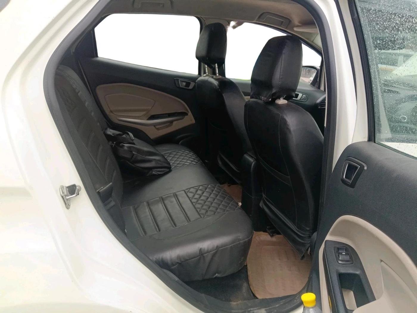 2020 Ford Ecosport TITANIUM 1.5L DIESEL, Diesel, Manual, 1,00,843 km, interior