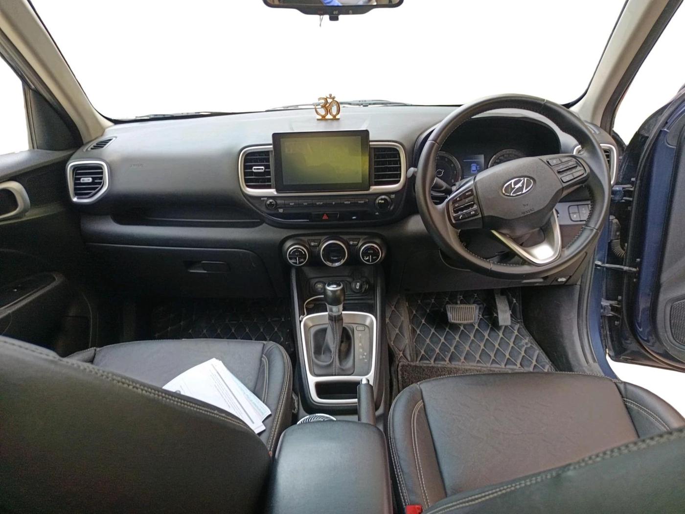 2019 Hyundai VENUE SX PLUS 1.0 TURBO DCT, Petrol, Automatic, 63,232 km, interior