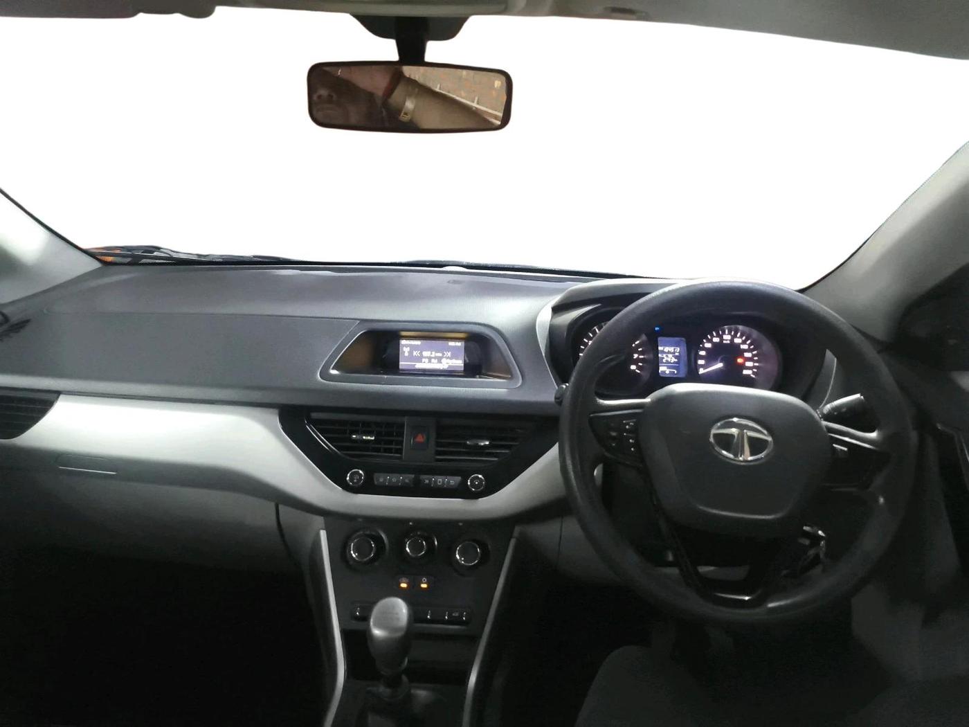 2018 Tata NEXON XM DIESEL, Diesel, Manual, 1,04,513 km, interior