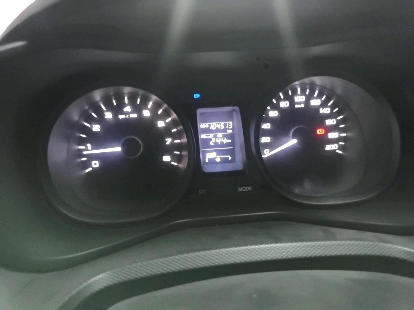 2018 Tata NEXON XM DIESEL, Diesel, Manual, 1,04,513 km, interior