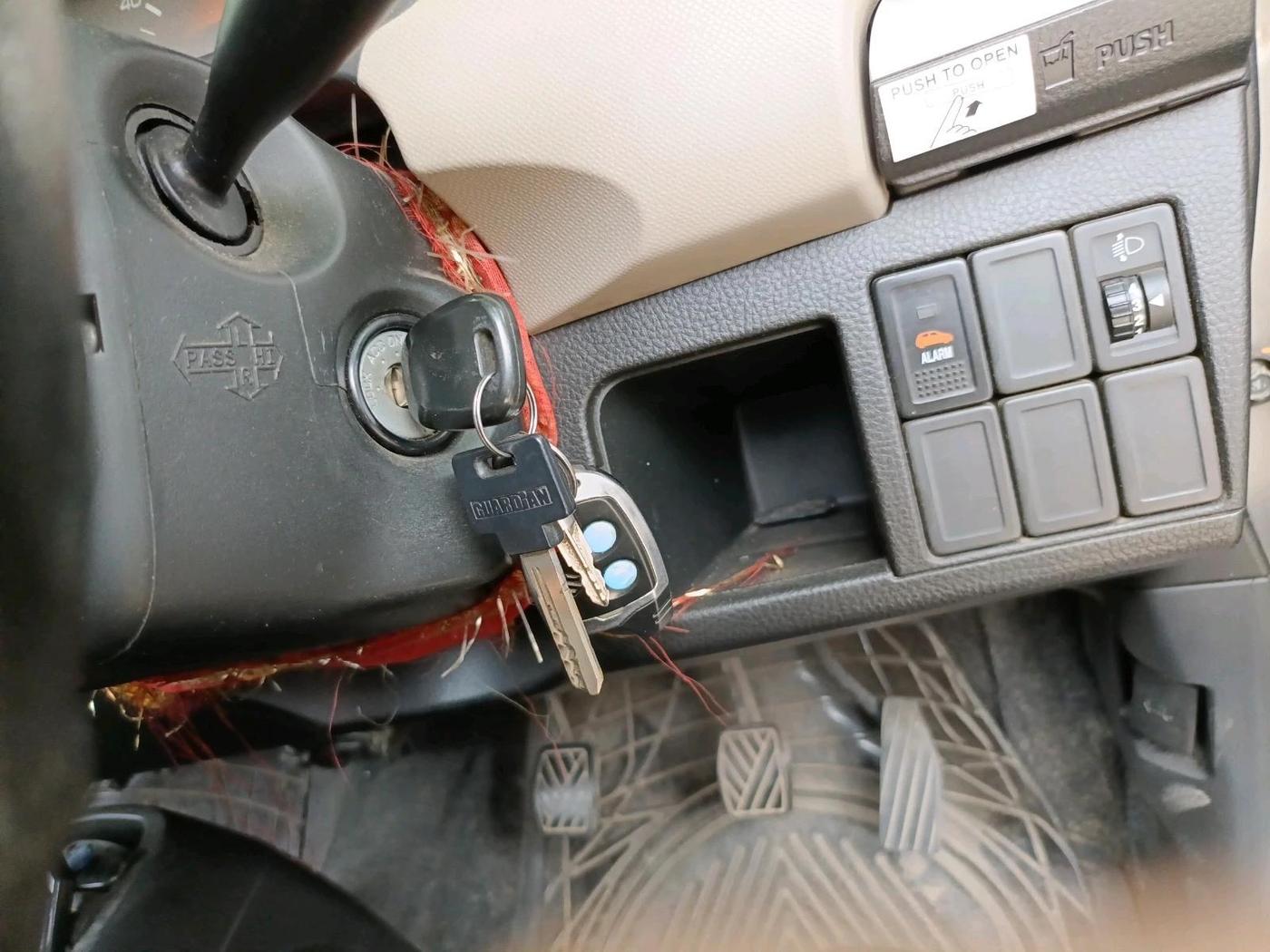 2013 Maruti Wagon R 1.0 LXI, Petrol, Manual, 42,542 km, interior
