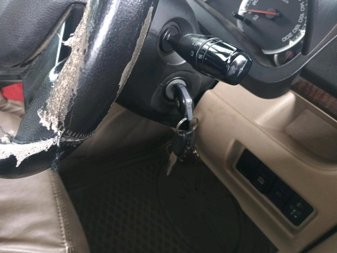 2014 Maruti Swift Dzire VXI, Petrol, Manual, 98,997 km, interior