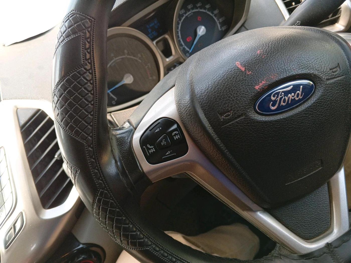 2016 Ford Ecosport TITANIUM 1.5L PETROL, CNG, Manual, 77,076 km, interior