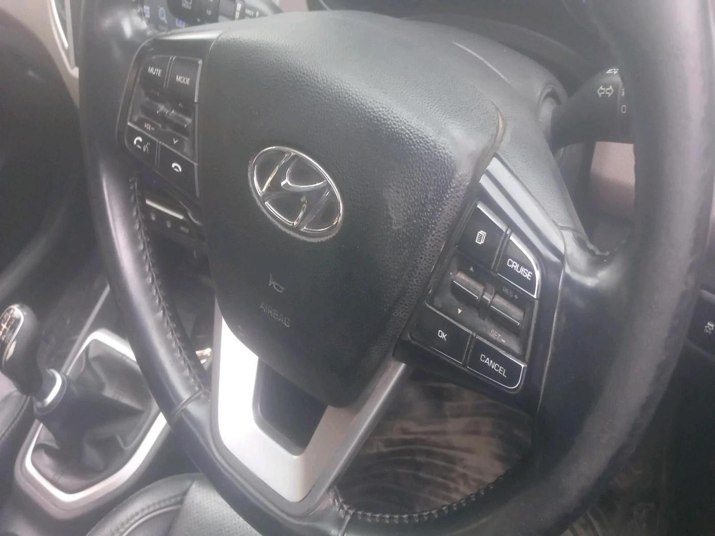 2019 Hyundai Creta SX (O) 1.6 PETROL, Petrol, Manual, 1,18,167 km, interior