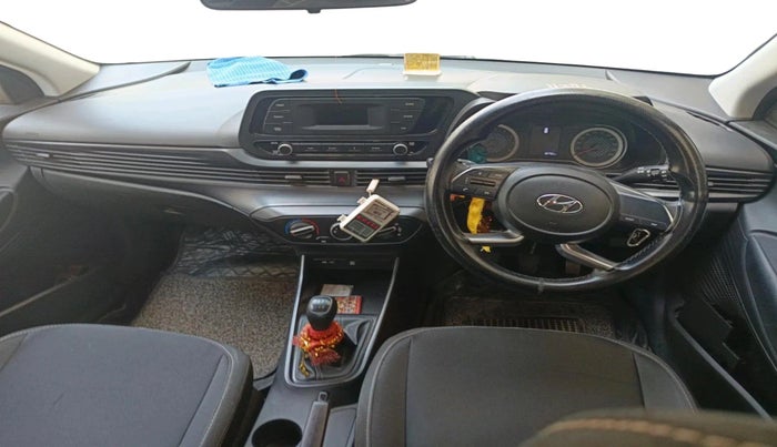 2022 Hyundai NEW I20 MAGNA 1.2 MT, Petrol, Manual, 66,752 km, interior