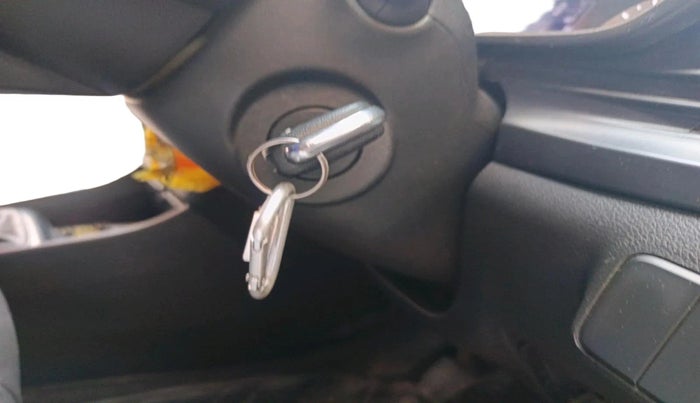 2022 Hyundai NEW I20 MAGNA 1.2 MT, Petrol, Manual, 66,752 km, interior