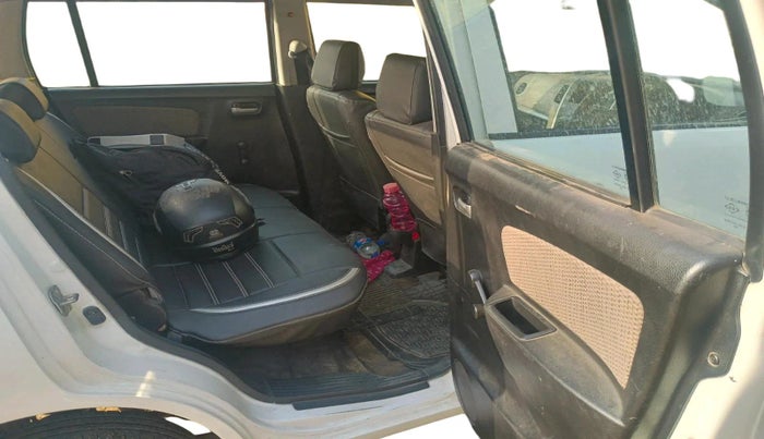 2016 Maruti Wagon R 1.0 LXI CNG, CNG, Manual, 82,611 km, interior