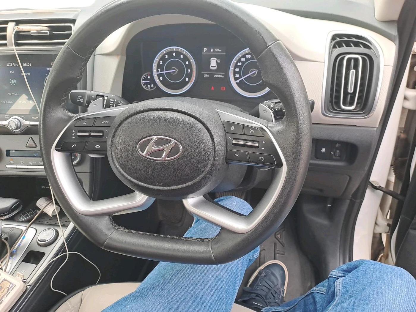 2022 Hyundai Creta SX IVT 1.5 PETROL, Petrol, Automatic, 25,504 km, interior