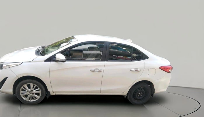 2018 Toyota YARIS VX CVT, Petrol, Automatic, 60,070 km, exterior