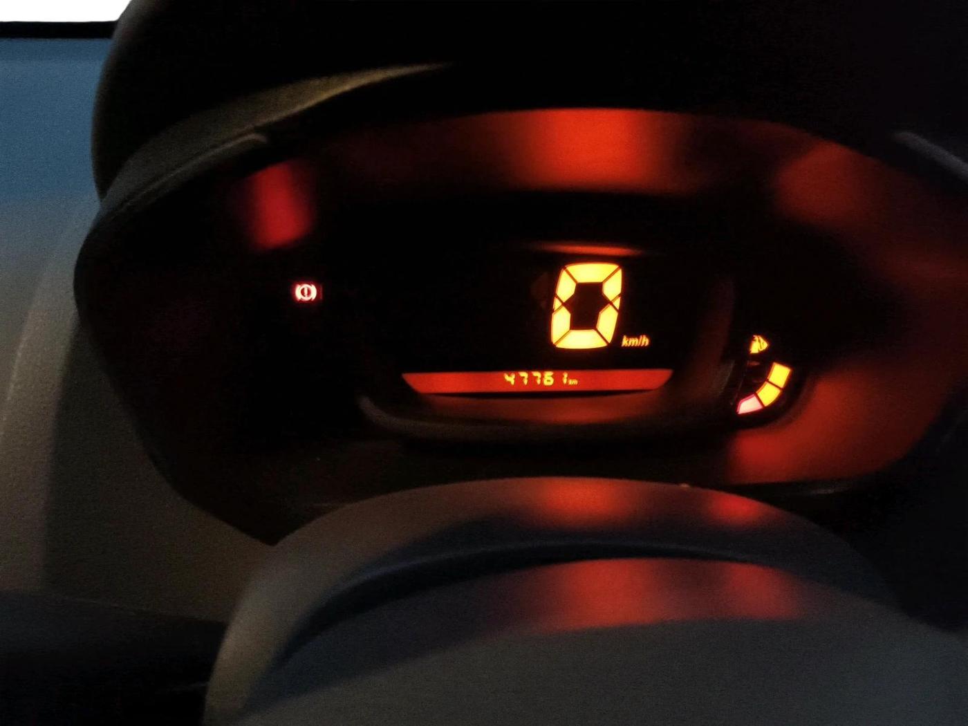 2016 Renault Kwid RXT 0.8, Petrol, Manual, 47,761 km, interior