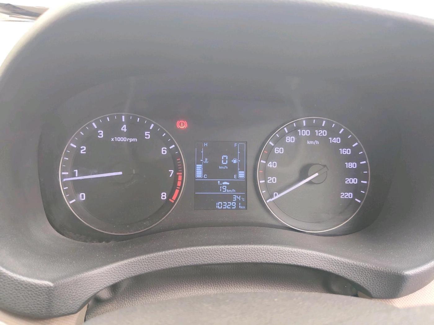 2015 Hyundai Creta SX PLUS 1.6 PETROL, Petrol, Manual, 1,03,291 km, interior