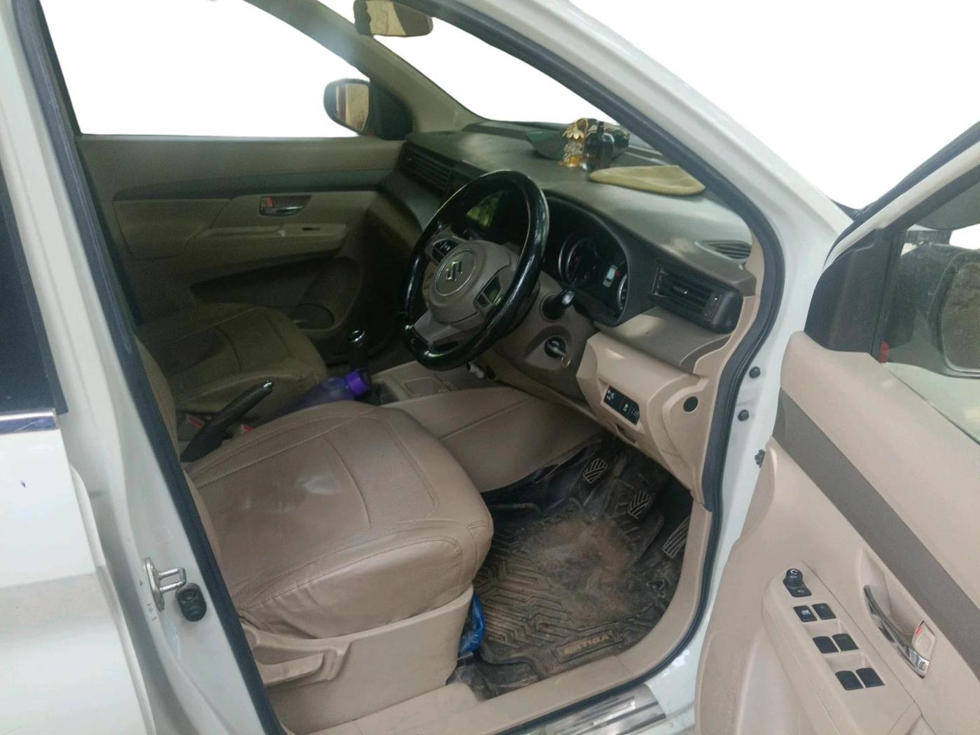 2024 Maruti Ertiga TOUR M CNG, CNG, Manual, 1,17,791 km, interior