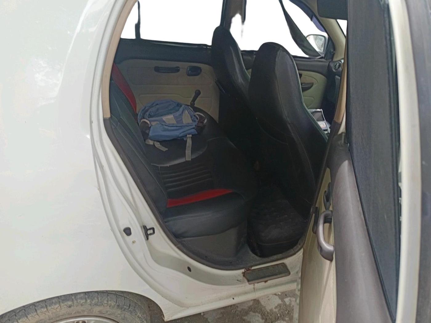 2012 Hyundai Santro Xing GL PLUS, CNG, Manual, 1,22,112 km, interior