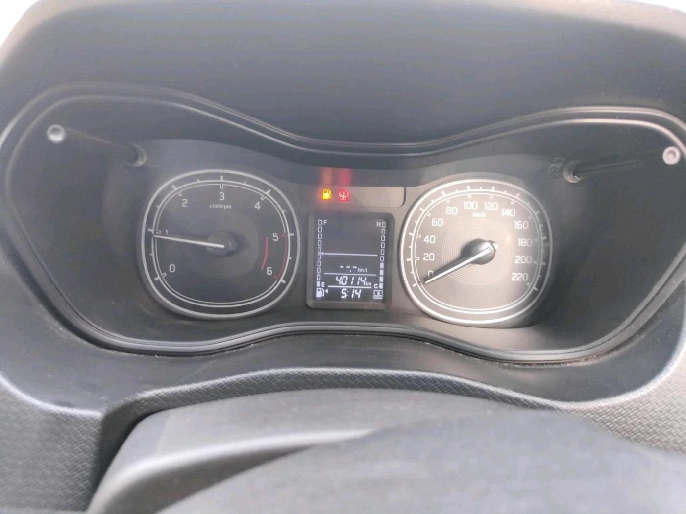 2019 Maruti Vitara Brezza VDI, Diesel, Manual, 40,114 km, interior