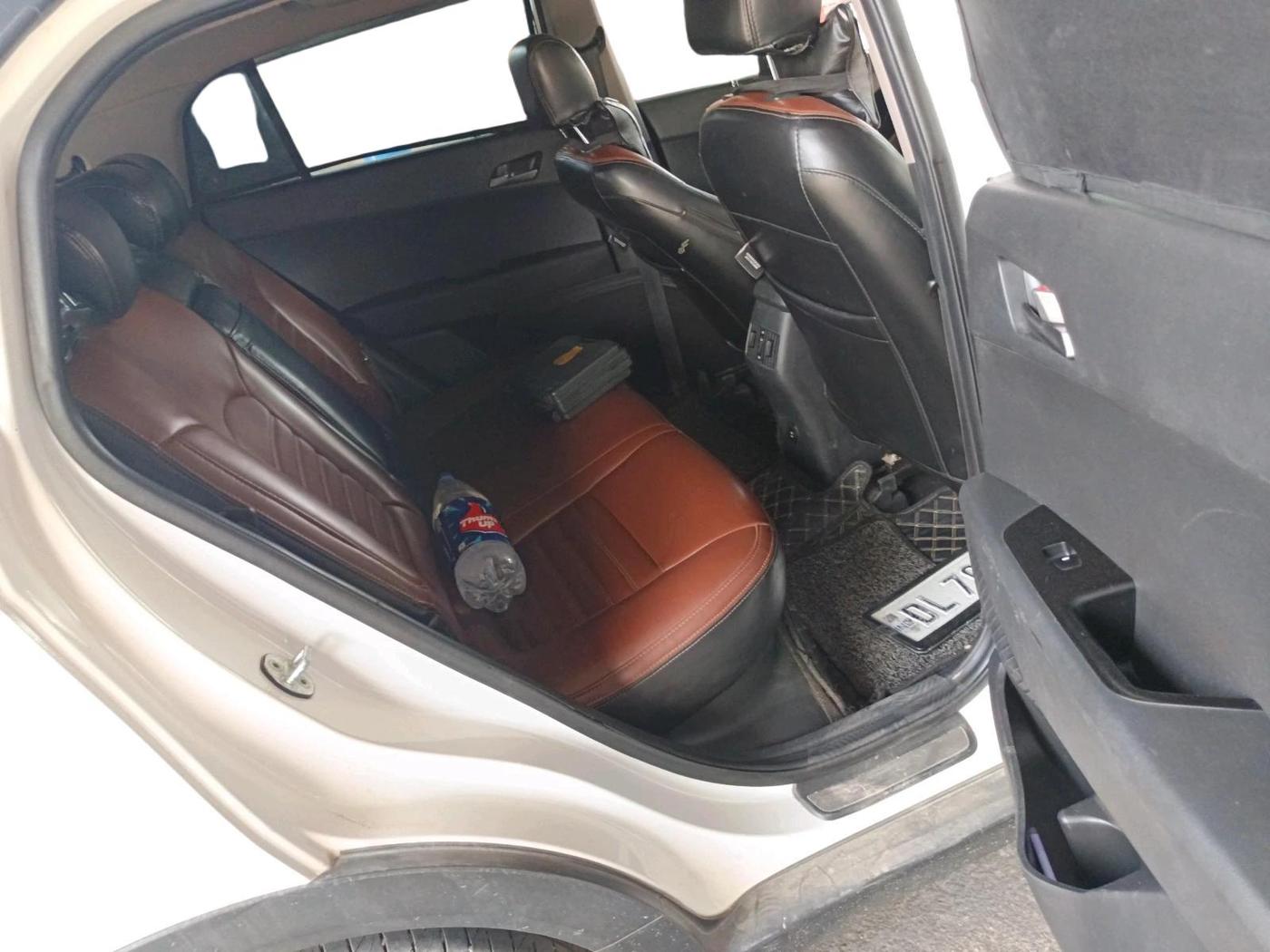 2016 Hyundai Creta SX PLUS AT 1.6 PETROL, Petrol, Automatic, 82,878 km, interior