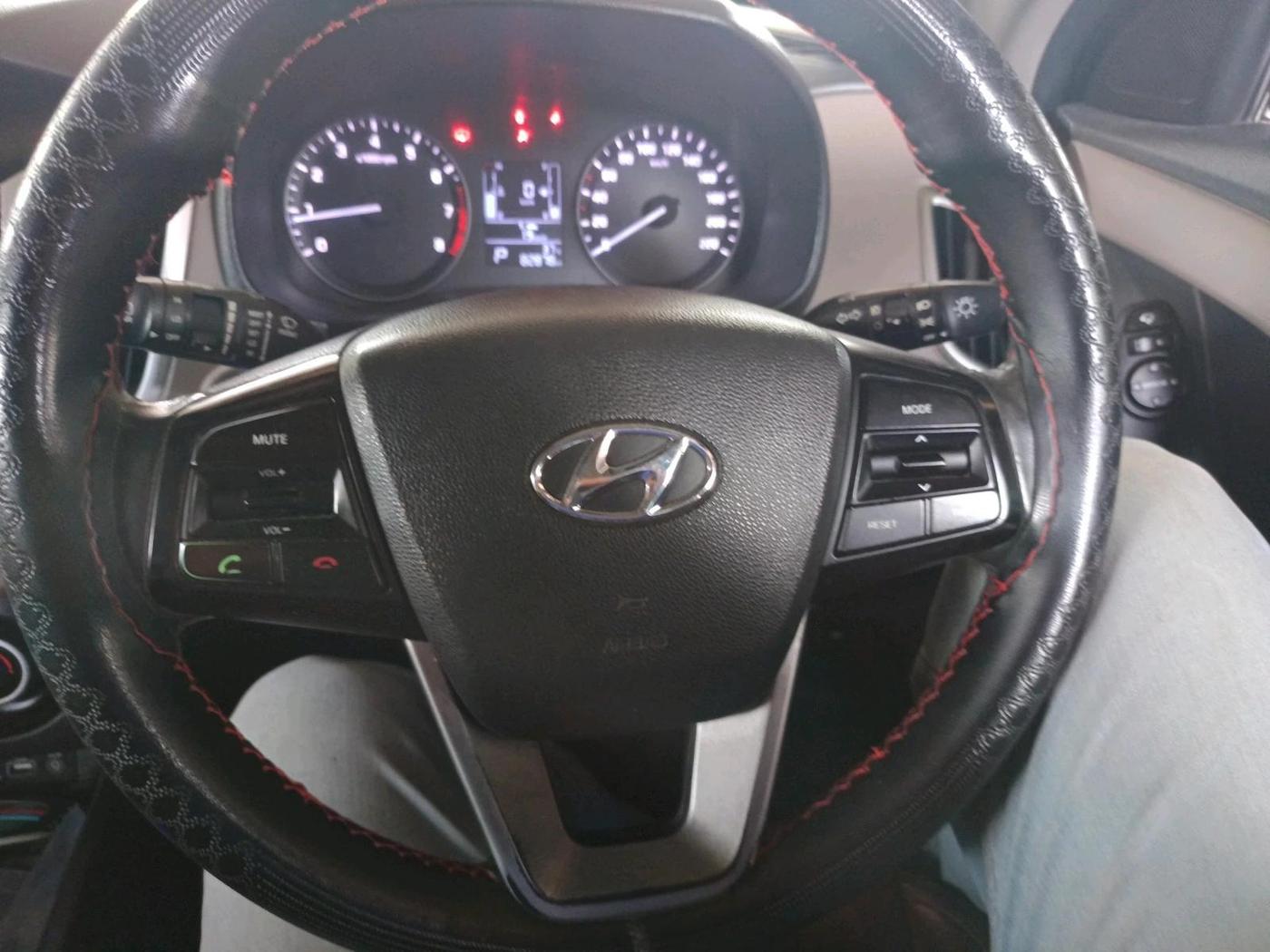 2016 Hyundai Creta SX PLUS AT 1.6 PETROL, Petrol, Automatic, 82,878 km, interior