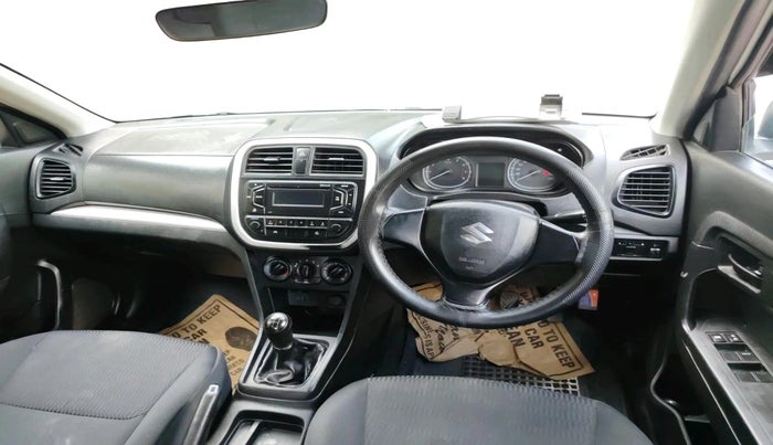 2022 Maruti Vitara Brezza LXI, Petrol, Manual, 67,643 km, interior