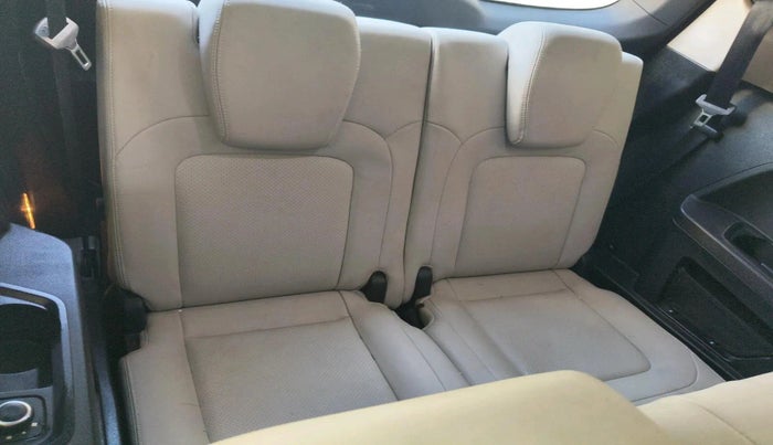 2022 Tata Safari XZA, Diesel, Automatic, 32,379 km, interior