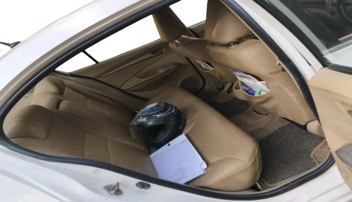 2011 Honda City 1.5L I-VTEC V MT, CNG, Manual, 1,29,100 km, interior