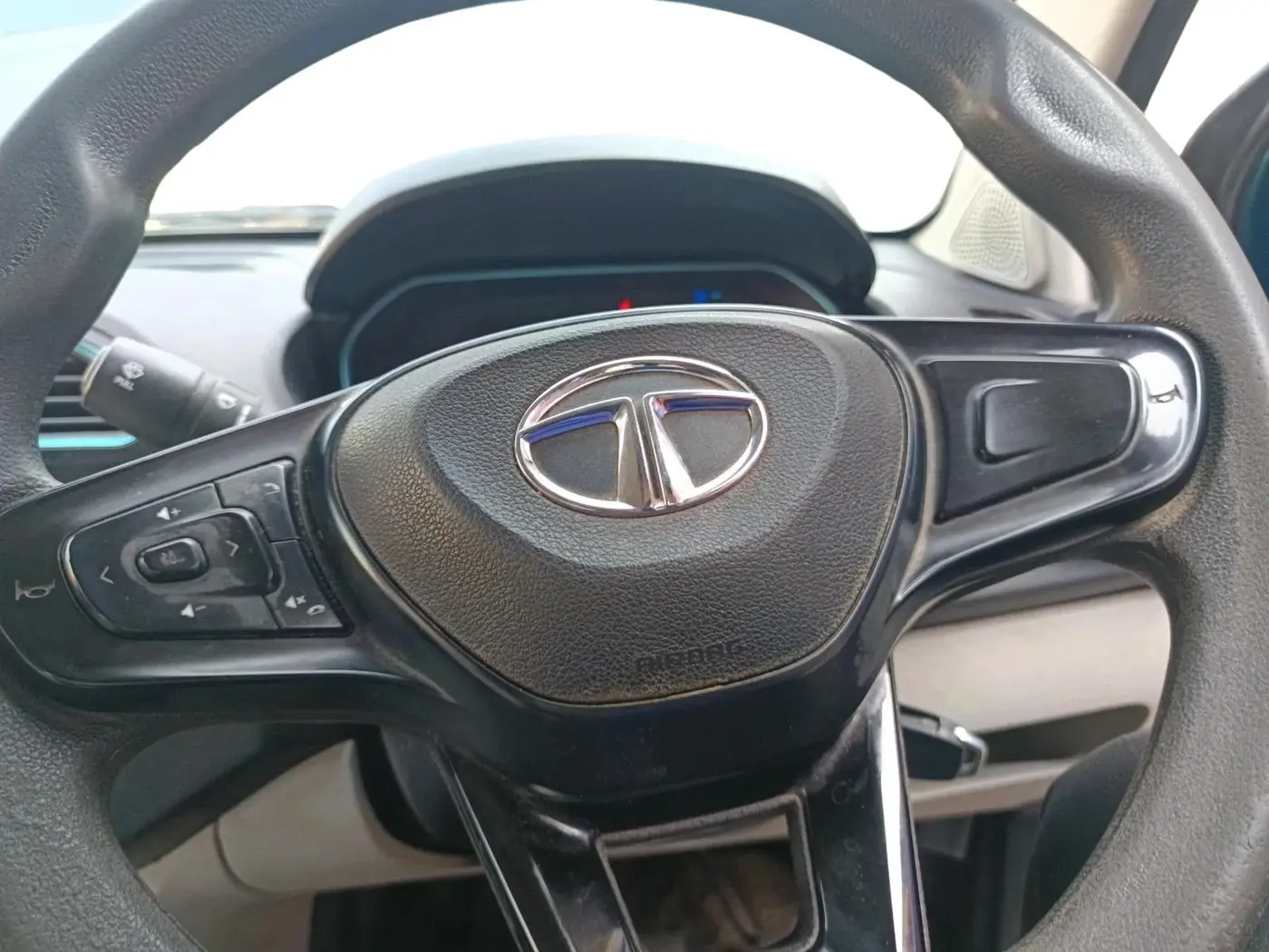2023 Tata TIAGO EV XT LONG RANGE, Electric, Automatic, 55,518 km, interior