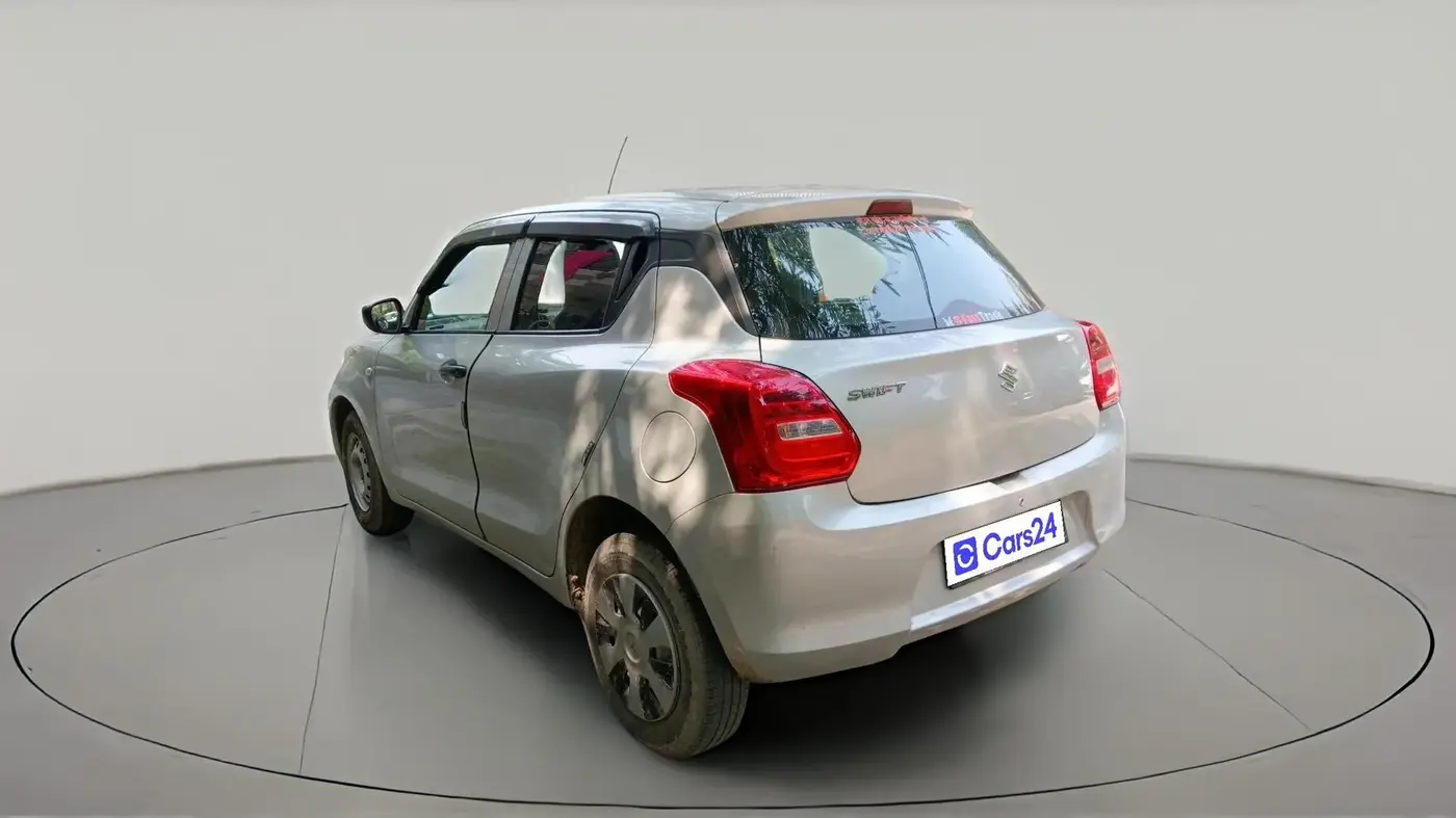 2019 Maruti Swift LXI, CNG, Manual, 62,756 km, exterior