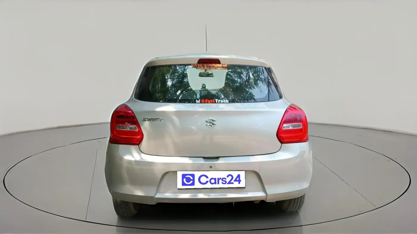 2019 Maruti Swift LXI, CNG, Manual, 62,756 km, exterior