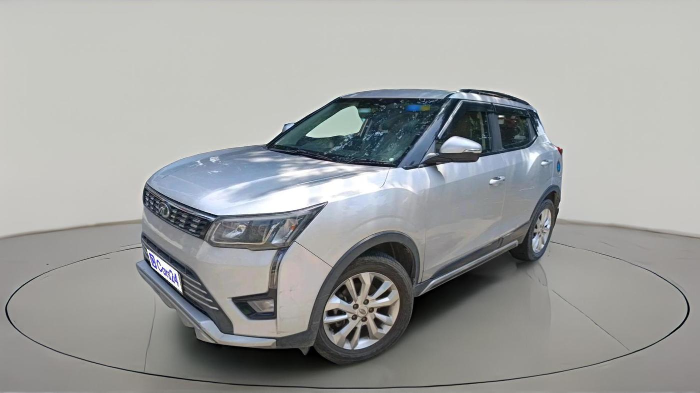 2019 Mahindra XUV300 W8 1.2 PETROL, Petrol, Manual, 1,07,253 km, exterior