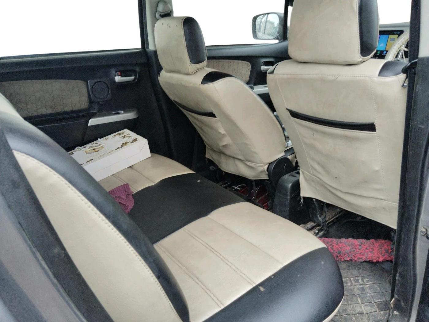2013 Maruti Wagon R 1.0 VXI, CNG, Manual, 1,17,246 km, interior