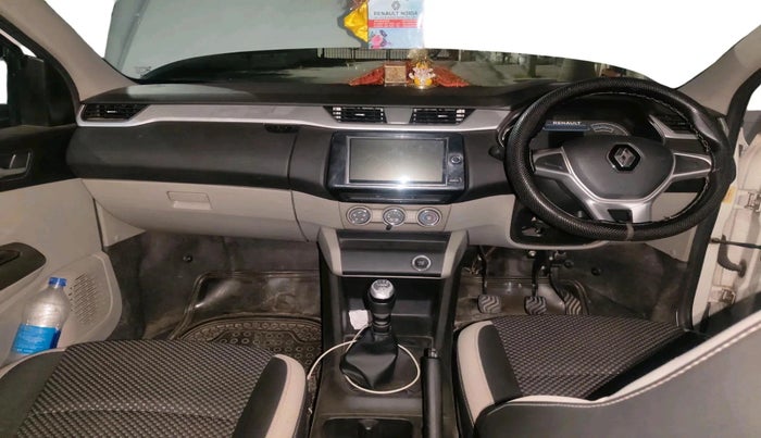 2020 Renault TRIBER RXZ, Petrol, Manual, 1,13,384 km, interior