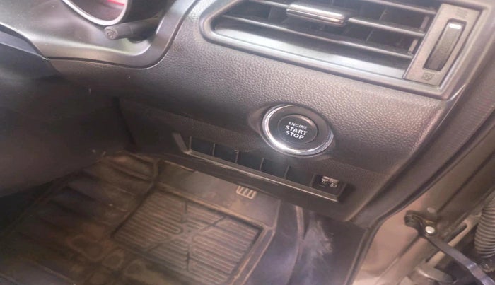 2019 Maruti Swift ZXI AMT, Petrol, Automatic, 81,817 km, interior