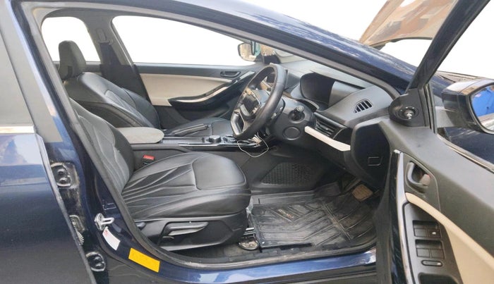 2025 Tata Curvv Creative 1.2 Petrol 7DCA, Petrol, Automatic, 18,633 km, interior