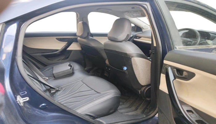 2025 Tata Curvv Creative 1.2 Petrol 7DCA, Petrol, Automatic, 18,633 km, interior