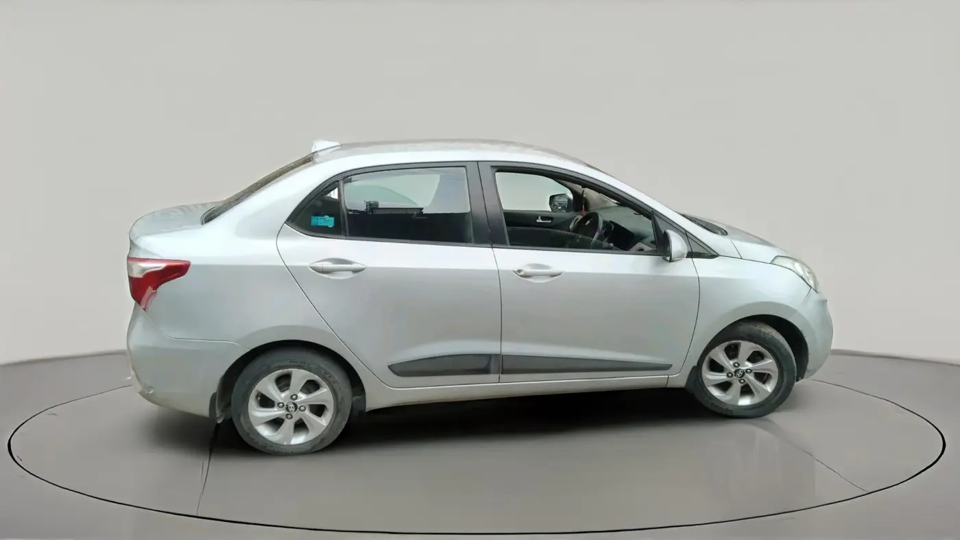 2017 Hyundai Xcent SX 1.2, Petrol, Manual, 38,065 km, exterior