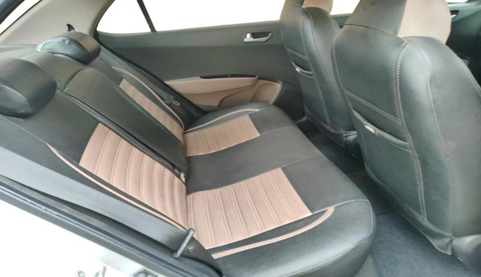 2017 Hyundai Xcent SX 1.2, Petrol, Manual, 38,065 km, interior