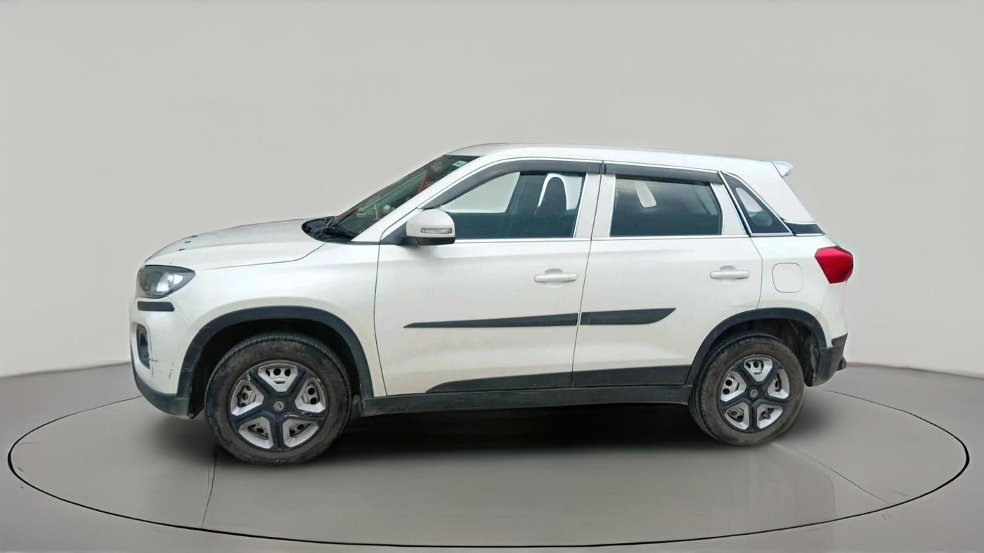 2021 Maruti Vitara Brezza LXI, Petrol, Manual, 25,574 km, exterior