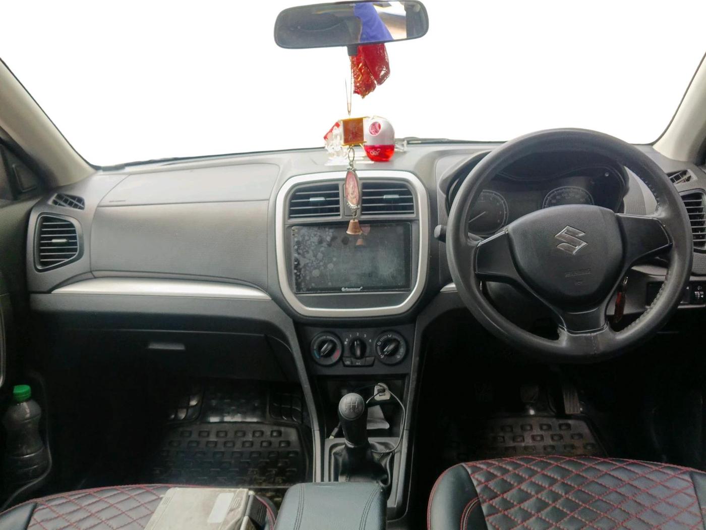 2021 Maruti Vitara Brezza LXI, Petrol, Manual, 25,574 km, interior