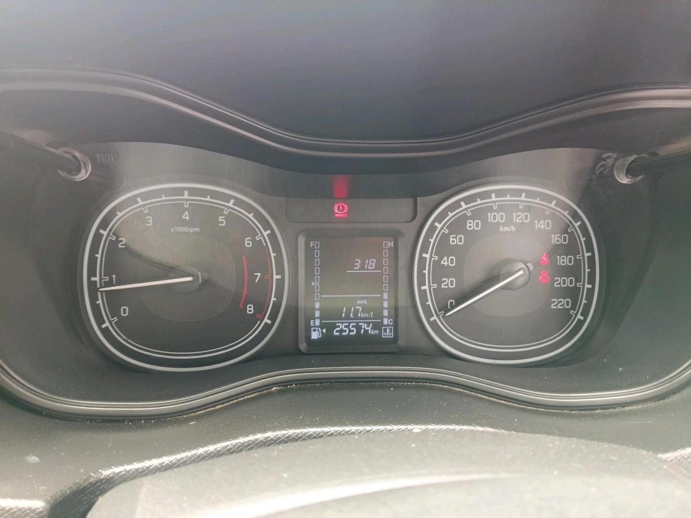 2021 Maruti Vitara Brezza LXI, Petrol, Manual, 25,574 km, interior