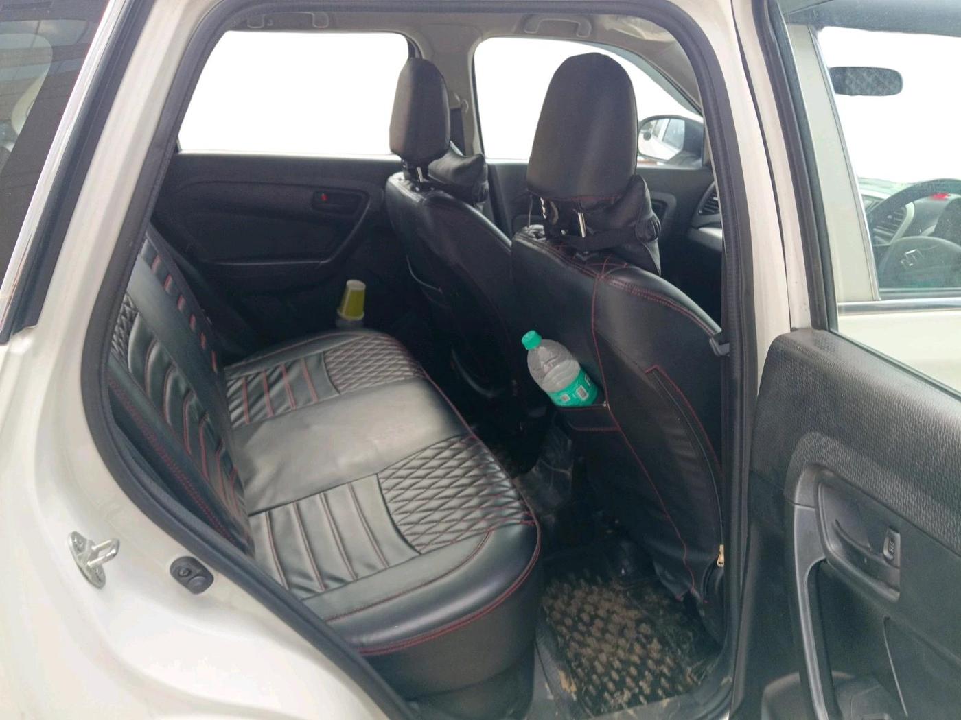 2021 Maruti Vitara Brezza LXI, Petrol, Manual, 25,574 km, interior