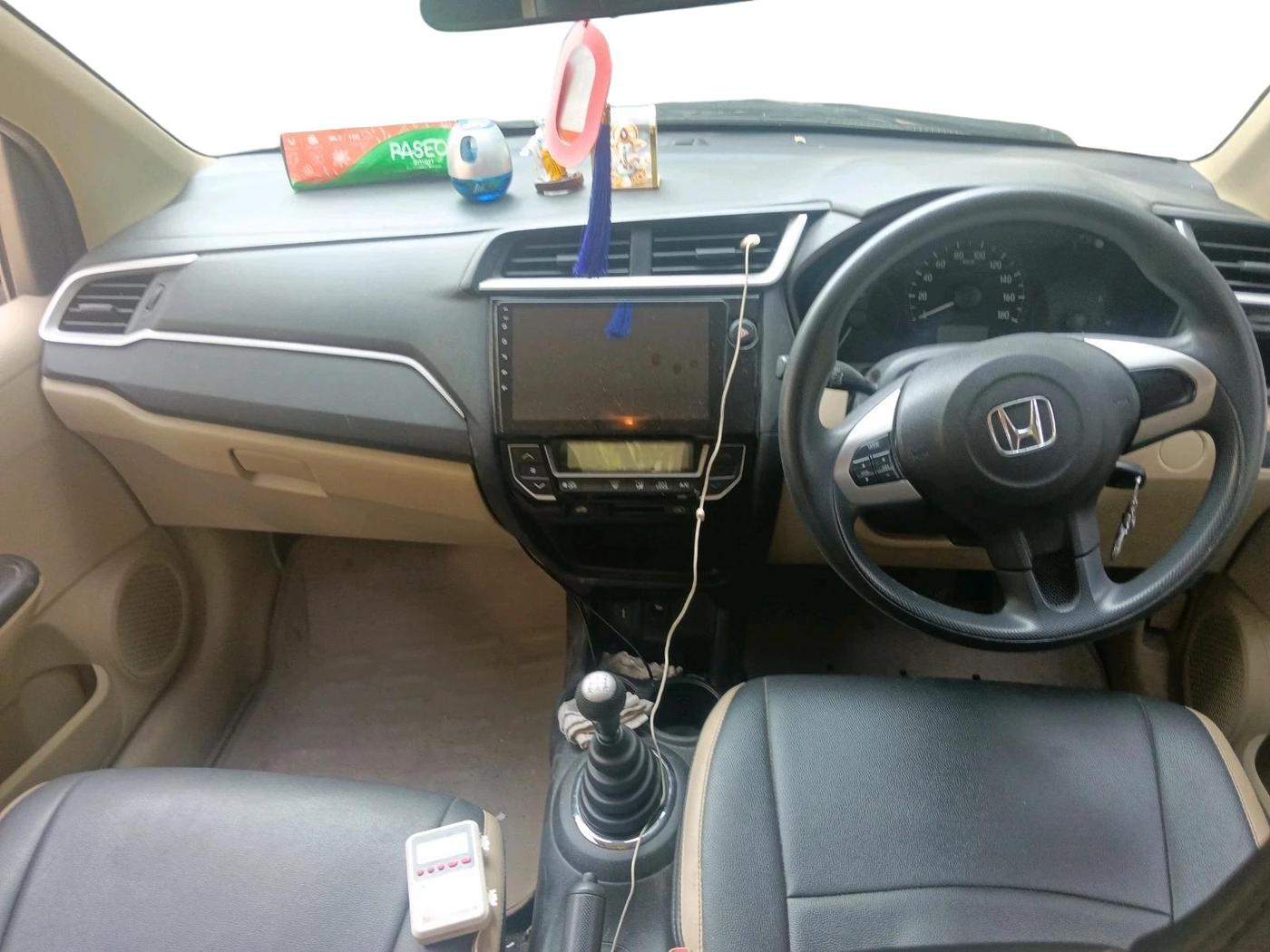2016 Honda Amaze 1.2L I-VTEC S, CNG, Manual, 52,068 km, interior