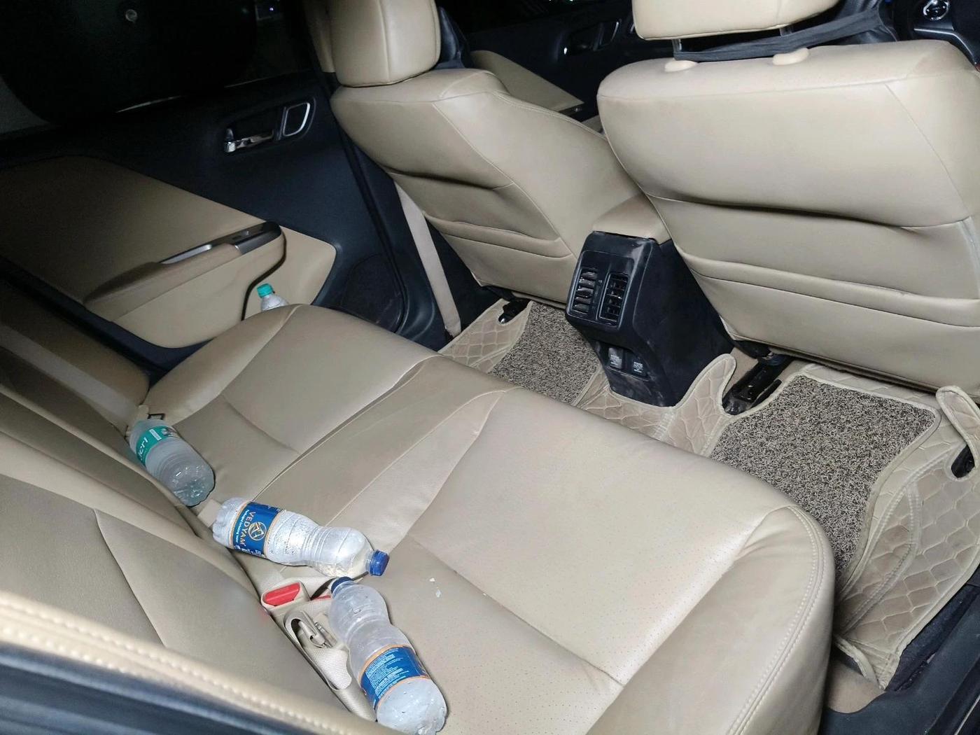 2017 Honda City 1.5L I-VTEC VX CVT, CNG, Automatic, 85,445 km, interior