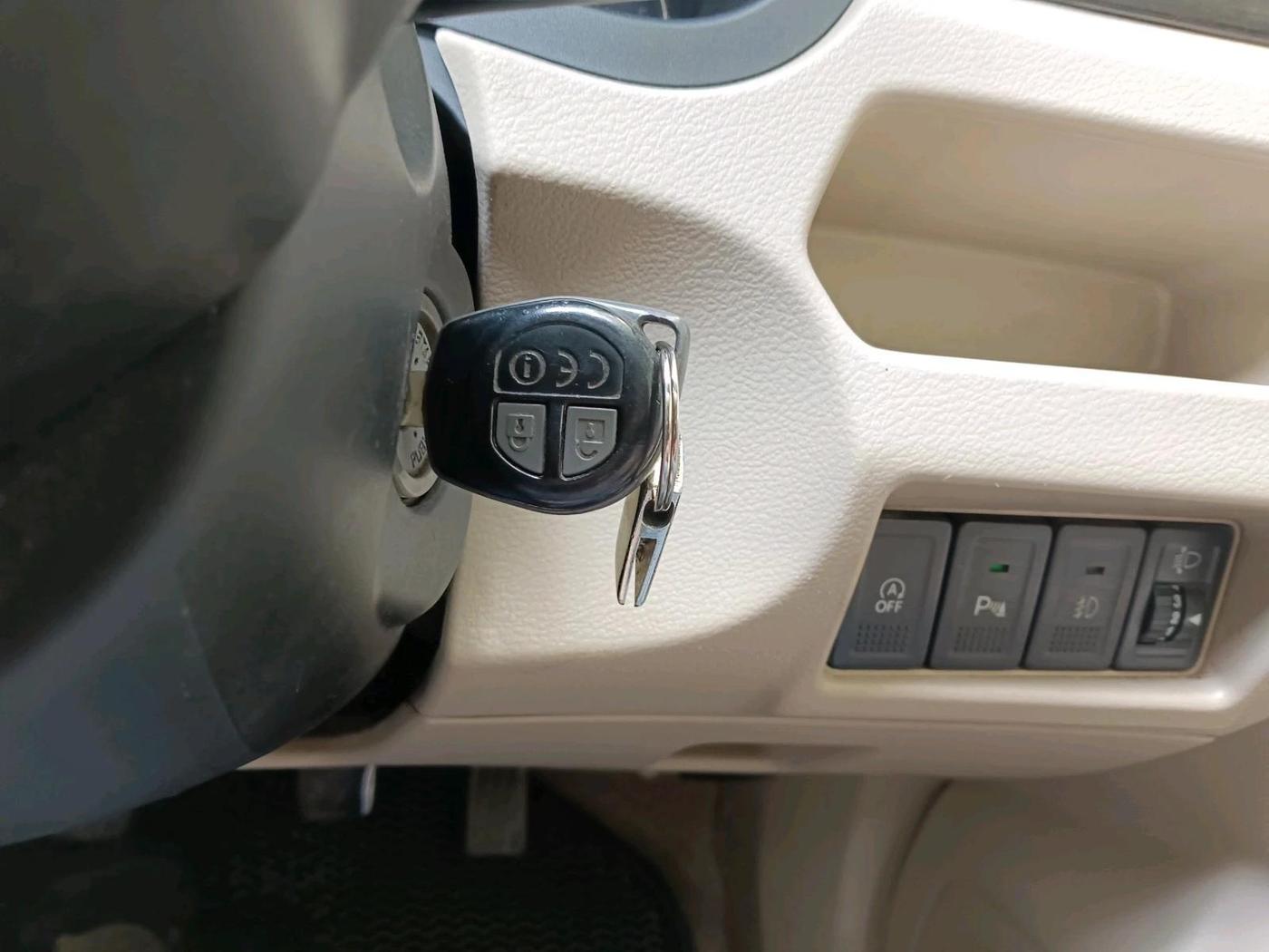 2016 Maruti Ciaz VDI+ SHVS, Diesel, Manual, 1,45,753 km, interior