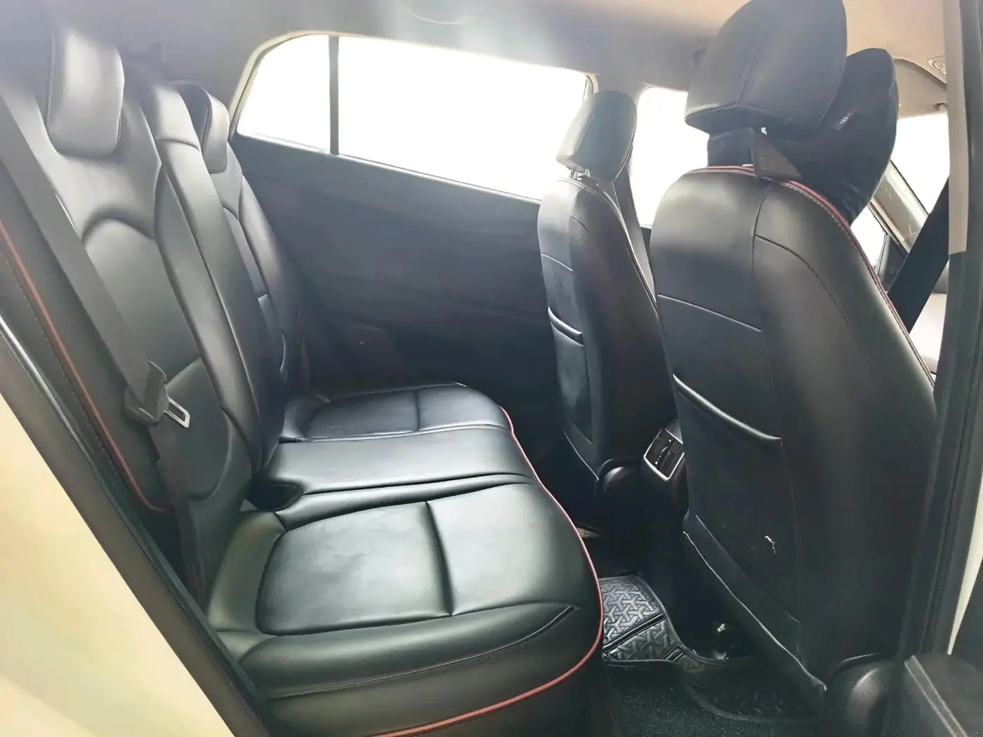 2019 Hyundai Creta E PLUS 1.6 PETROL, CNG, Manual, 1,55,830 km, interior